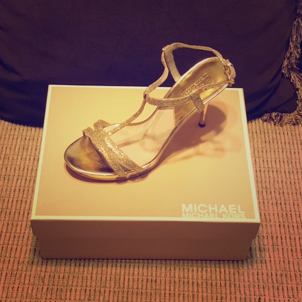 Micheal Kors Heel